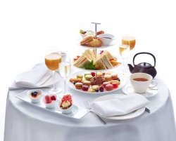 ZO 17/02/19 Afternoon tea in Hilton bij Brasserie Flo Antwerpen OOK NIET-LEDEN!